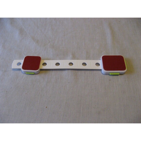 R&L Jr Child Proofing Adjustable Safety Locks 3 Boxes & 9 Total Locks ALL NEW - Picture 4 of 5